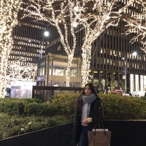 Meet your Posher, Camila